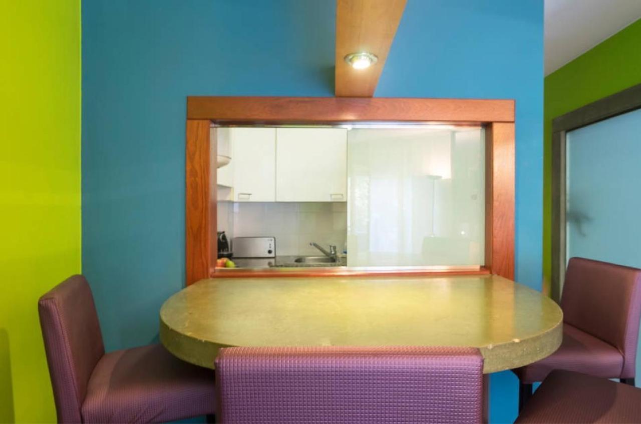 Acogedor Apartamento Girona Centroアパートメント エクステリア 写真