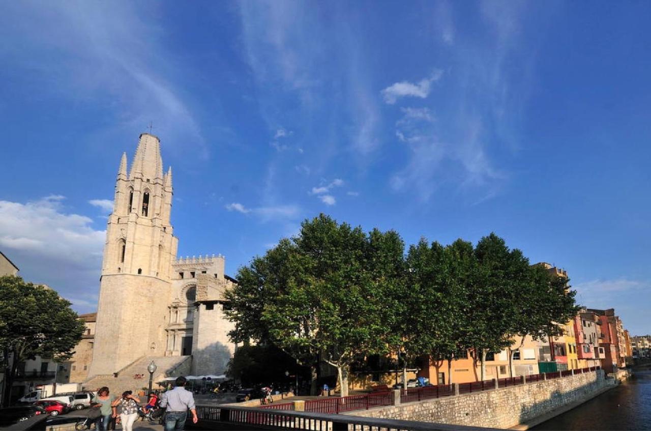Acogedor Apartamento Girona Centroアパートメント エクステリア 写真