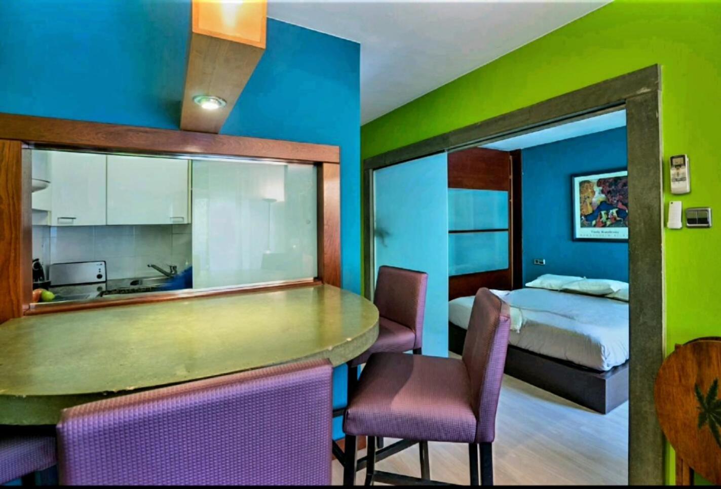 Acogedor Apartamento Girona Centroアパートメント エクステリア 写真