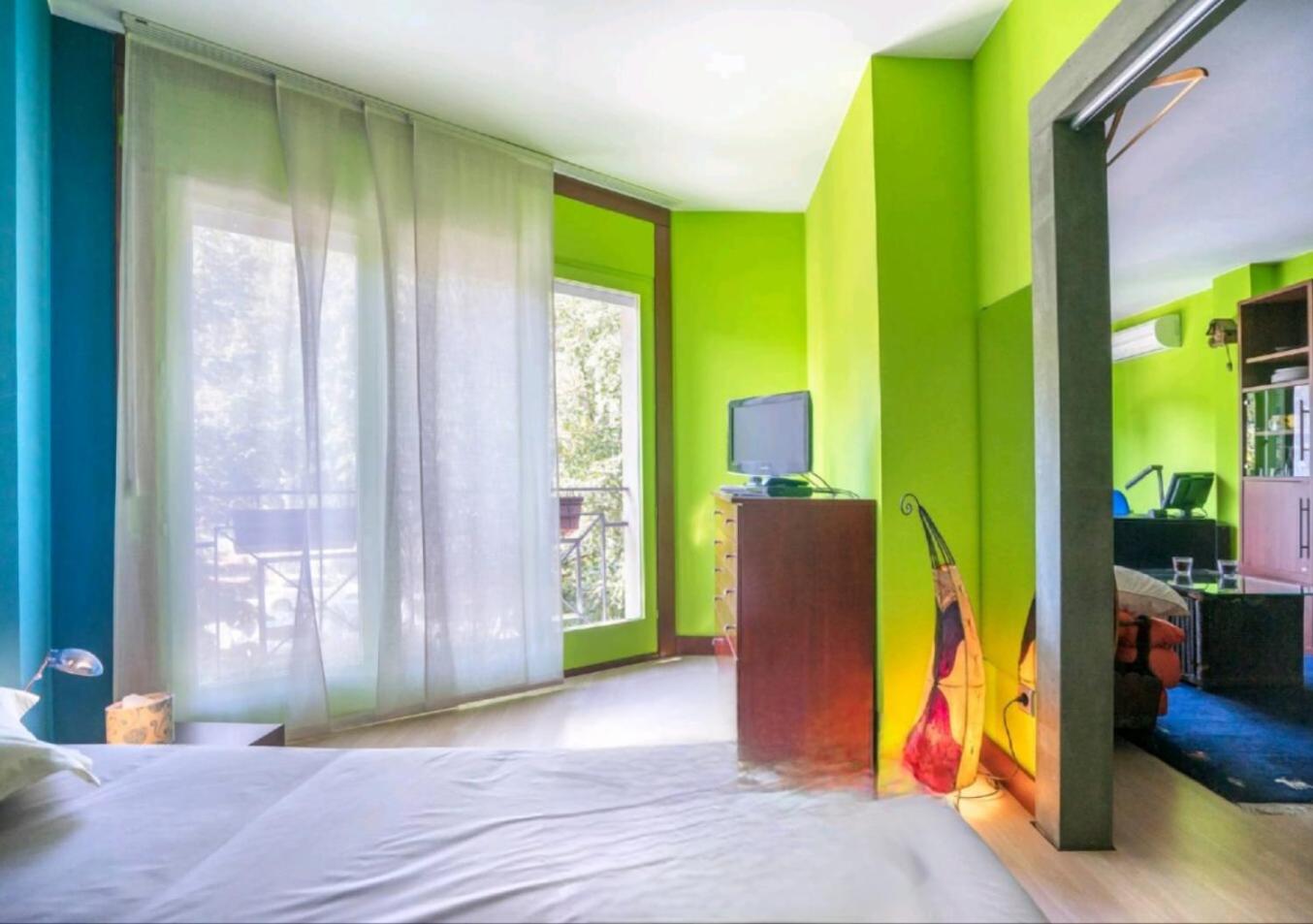 Acogedor Apartamento Girona Centroアパートメント エクステリア 写真